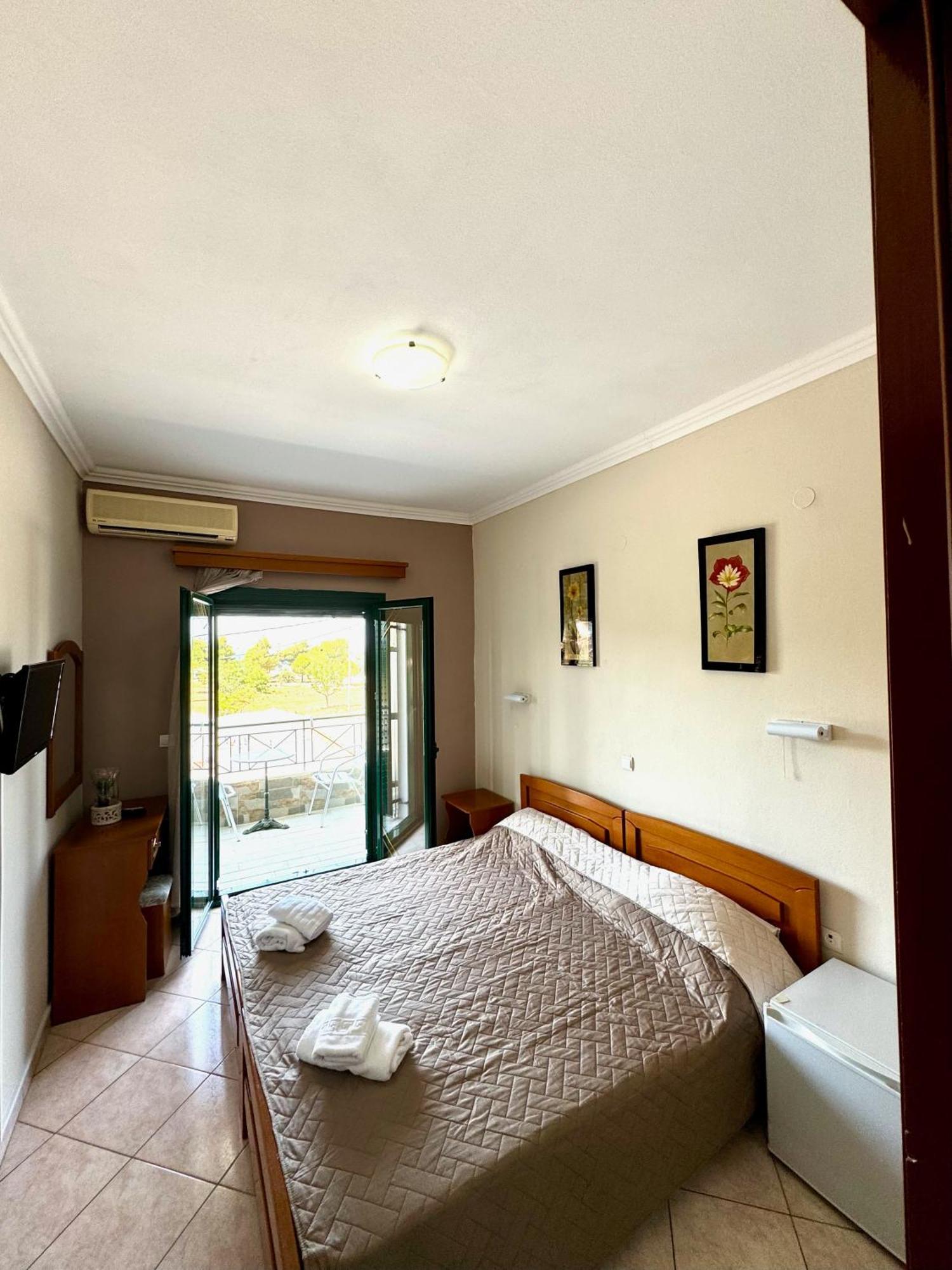 Hotel Filoxenia 利贾 外观 照片